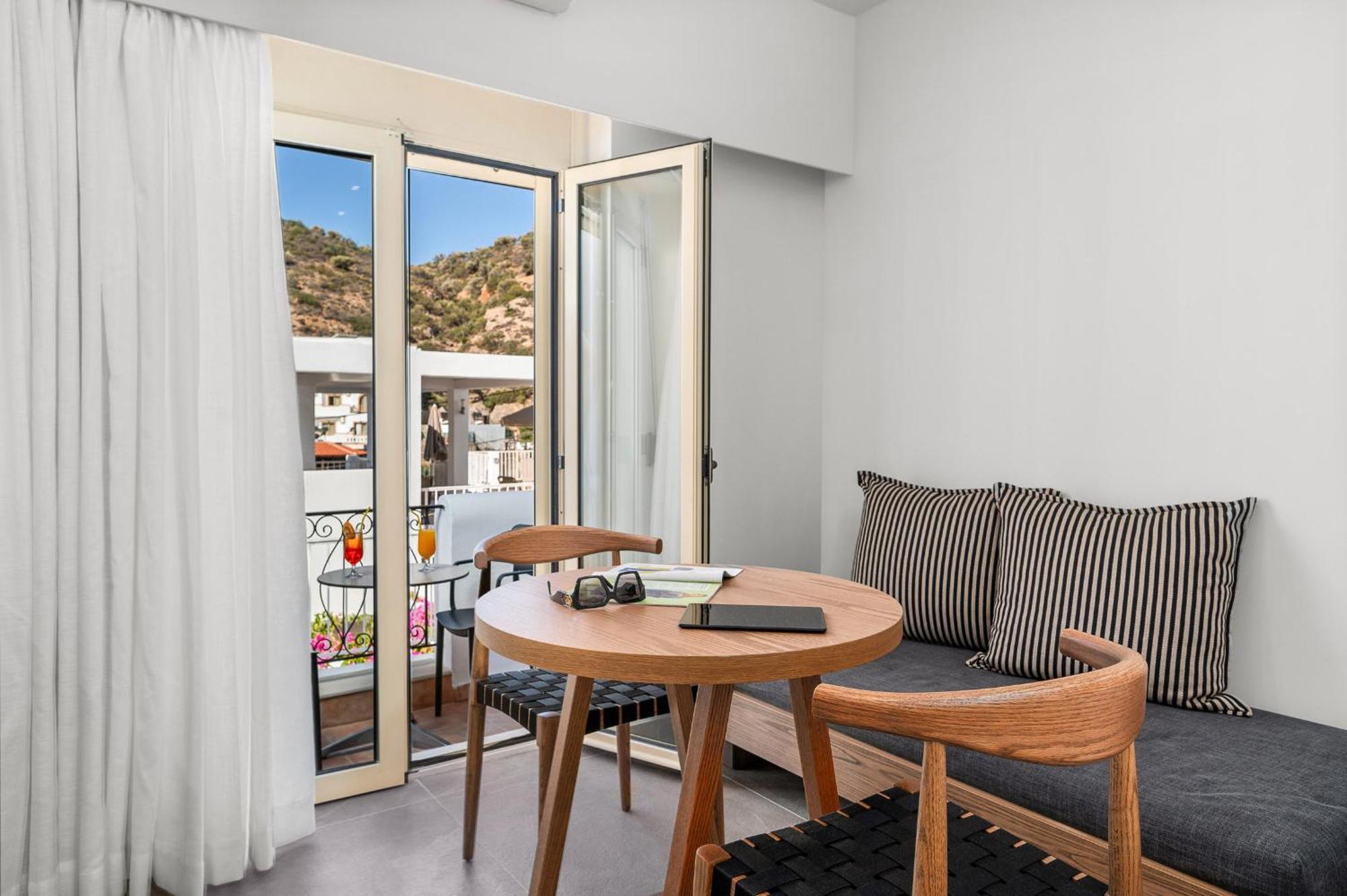 Glaros Hotel Apartment Agia Galini Eksteriør billede