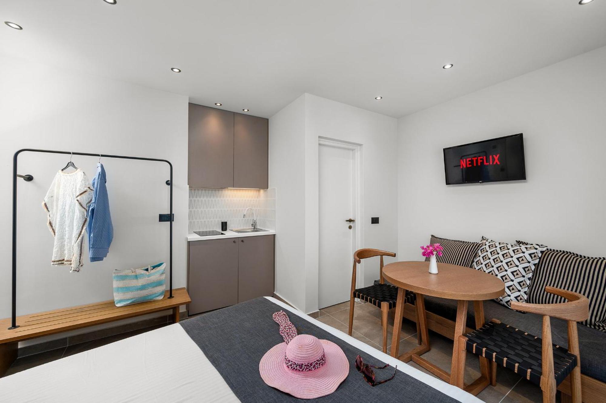 Glaros Hotel Apartment Agia Galini Eksteriør billede
