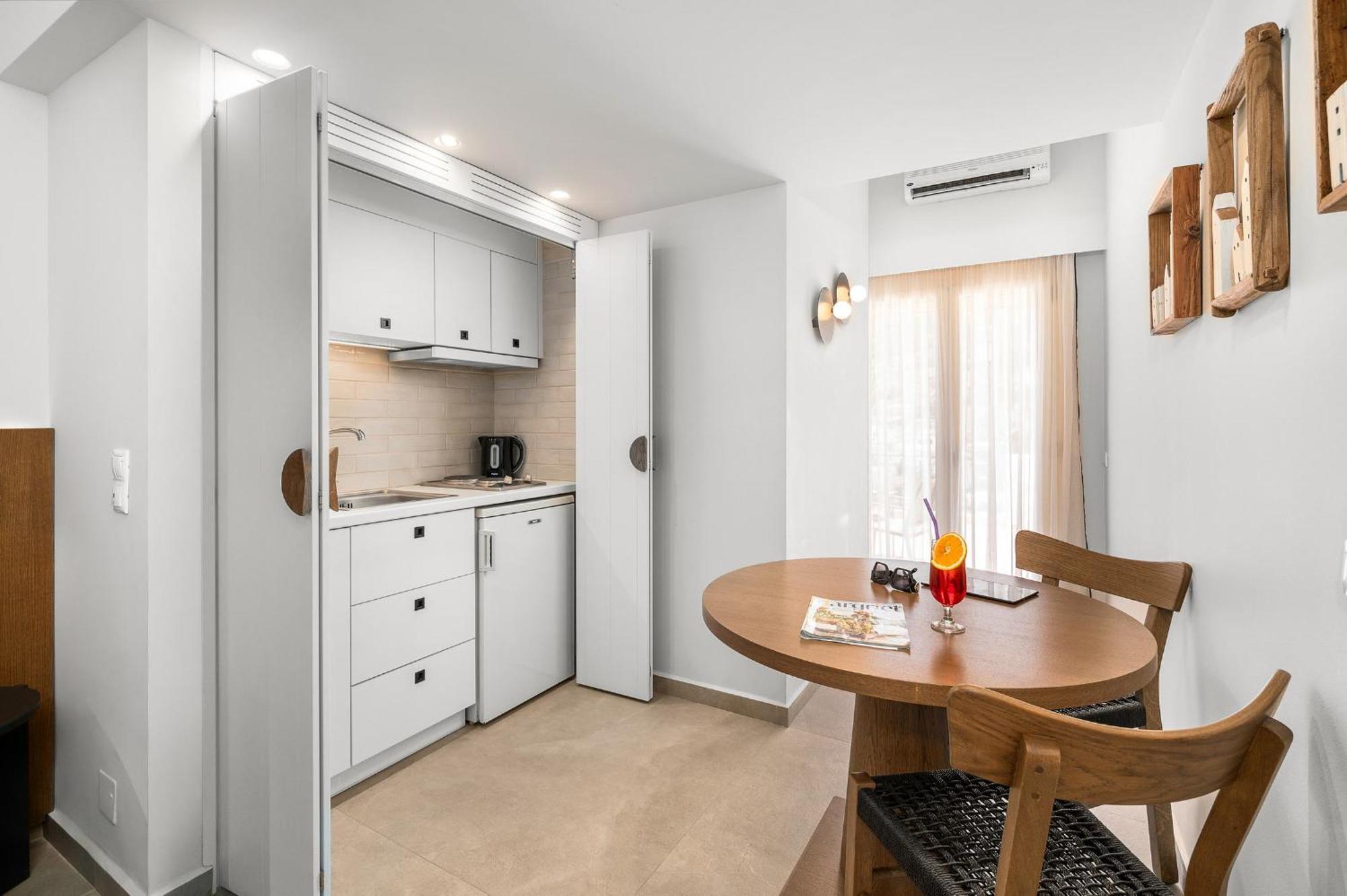 Glaros Hotel Apartment Agia Galini Eksteriør billede
